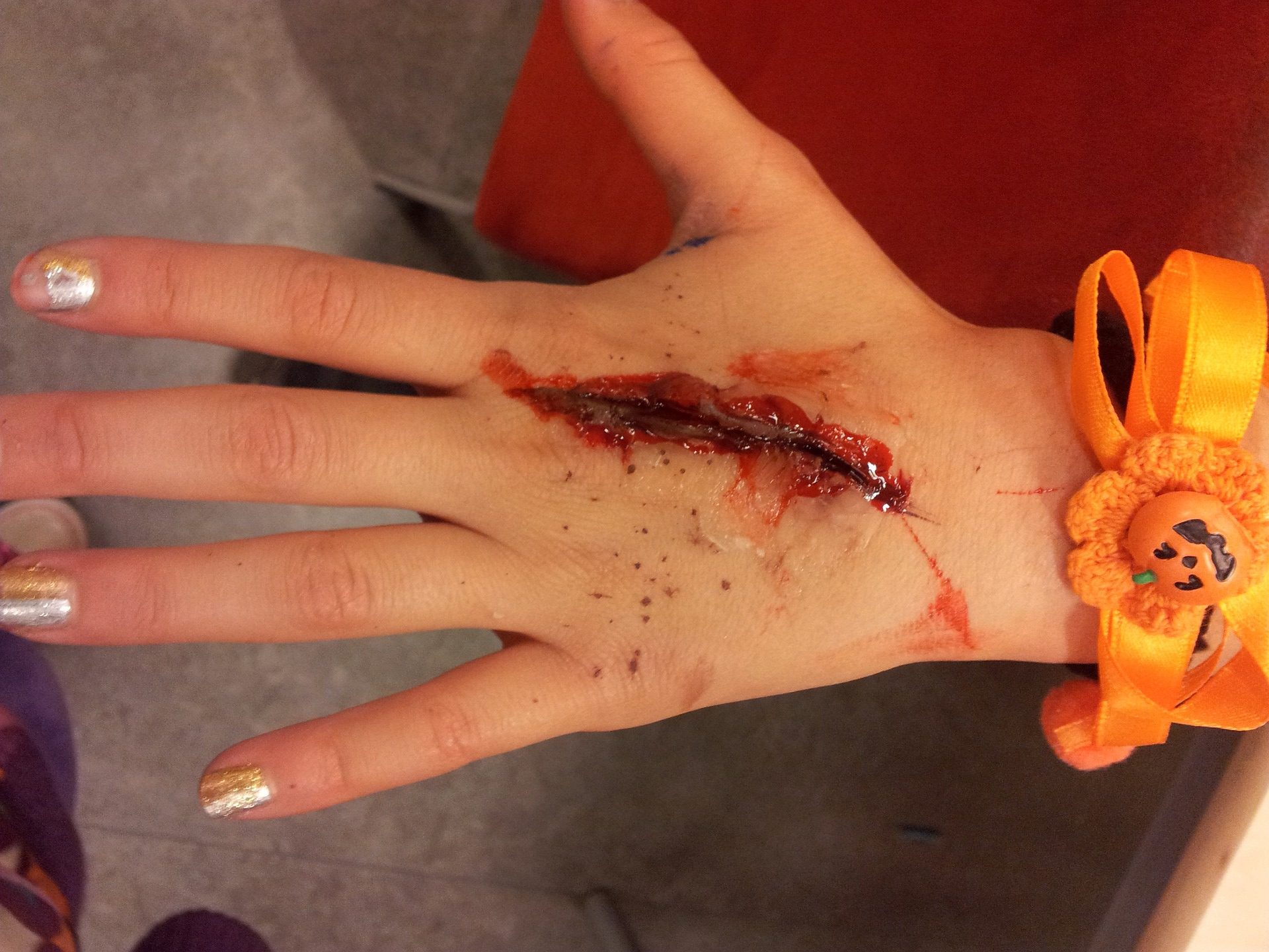 キングダム2 山崎賢人のリアル傷メイクが話題 本物みたいな切り傷メイクをレクチャー Carino カリーノ